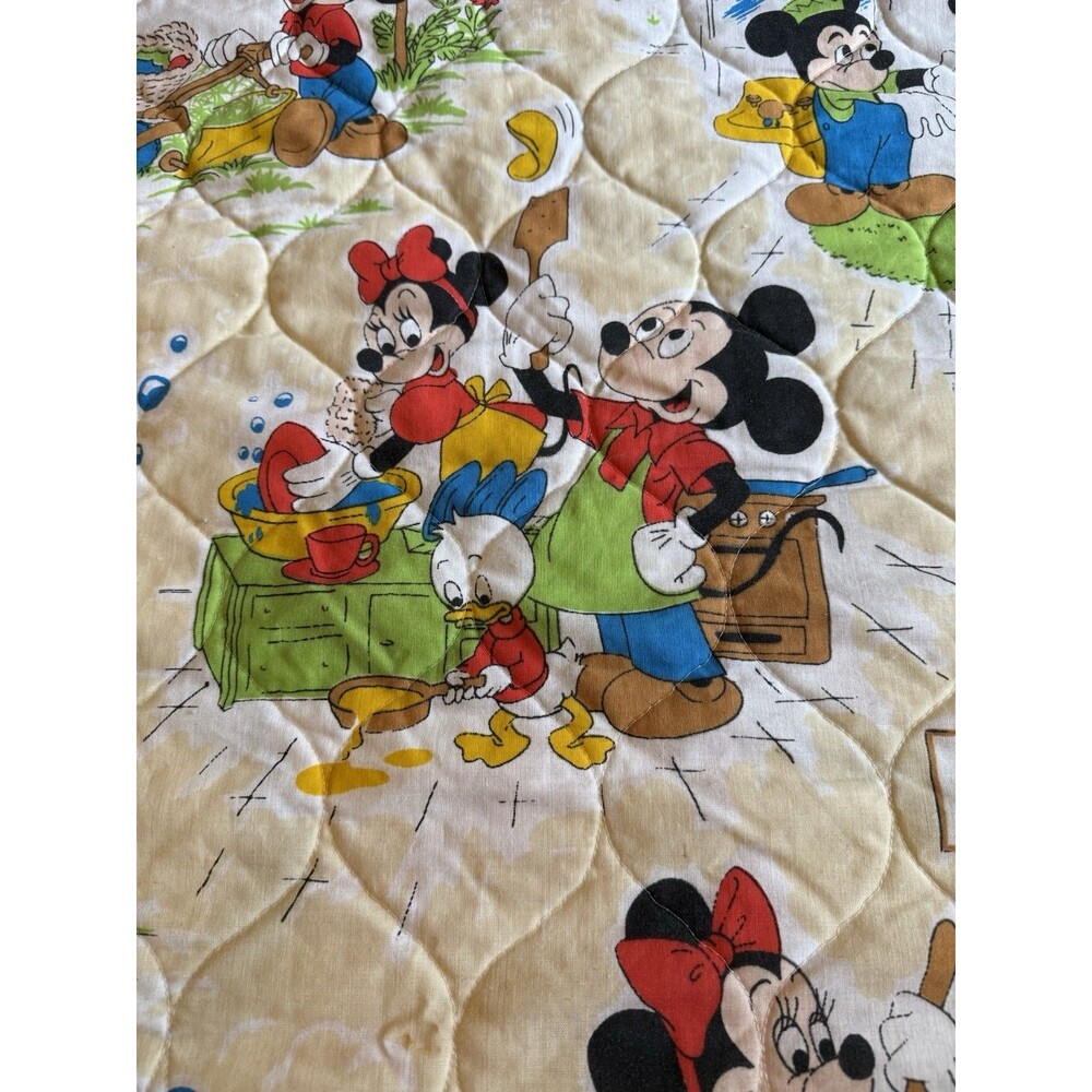 Vintage 1970s Disney Mickey Mouse Donald Duck Bedspread Montgomery Ward 79 X 106